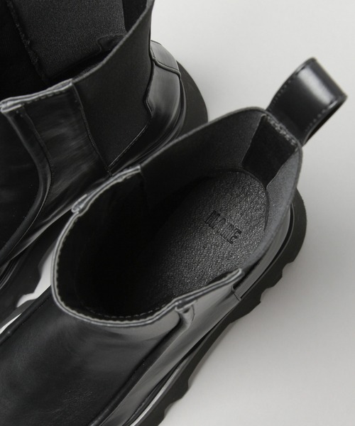 HARE（ハレ）の「ボリュームソールサイドゴアブーツ(HARE)（ブーツ・レディース・ブラック/ベージュ・M/L）」の19枚目の写真