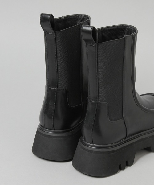HARE（ハレ）の「ボリュームソールサイドゴアブーツ(HARE)（ブーツ・レディース・ブラック/ベージュ・M/L）」の20枚目の写真