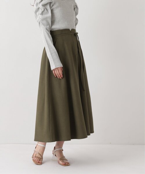 RAY CASSIN(レイカズン)の「配色ステッチパネルフレアスカート(スカート・レディース・ベージュ/カーキ/キナリ・FREE)」の3枚目の写真