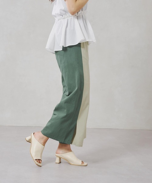 Chez toi(シェトワ)の「フロント切替裾スリットワイドパンツ(その他パンツ・レディース・ベージュ/グレー/グリーン・FREE)」の7枚目の写真
