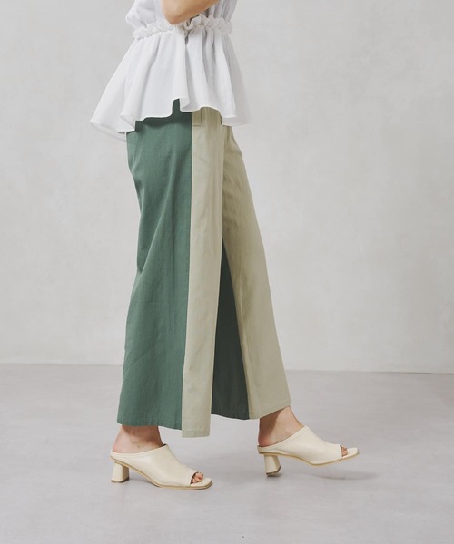 Chez toi(シェトワ)の「フロント切替裾スリットワイドパンツ(その他パンツ・レディース・ベージュ/グレー/グリーン・FREE)」の8枚目の写真