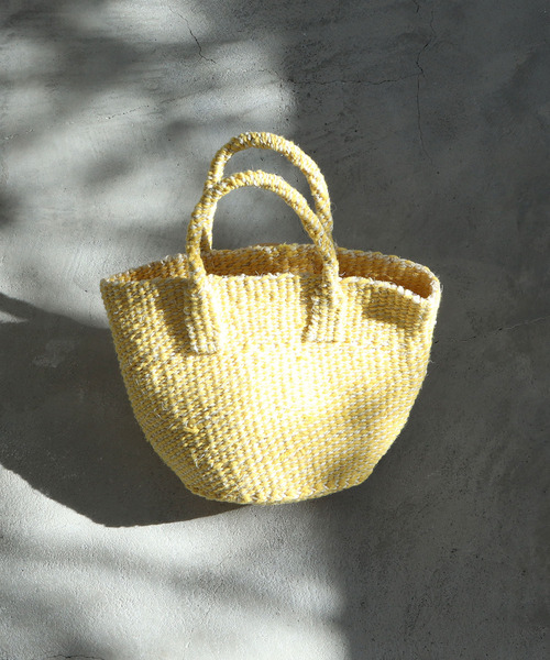 PAR ICI（パーリッシィ）の「オーガニックコットンサイザル ミニカゴBAG（トートバッグ・レディース・グレー/イエロー/グリーン・FREE）」の3枚目の写真