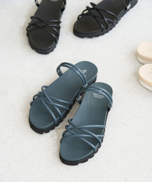 ROPE' PICNIC（ロペピクニック）の「クロスストリングスライド＆バックスリングサンダル（サンダル・レディース・ブラック/ブルー/ベージュ系その他/キナリ・M/L）」の4枚目の写真