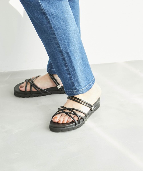 ROPE' PICNIC（ロペピクニック）の「クロスストリングスライド＆バックスリングサンダル（サンダル・レディース・ブラック/ブルー/ベージュ系その他/キナリ・M/L）」の15枚目の写真