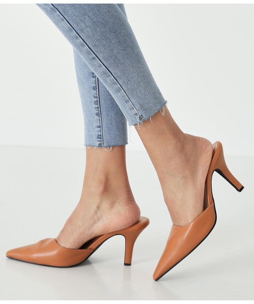 ANAP（アナップ）の「5色展開ポインテッドトゥミュール（パンプス・レディース・ホワイト/ブラック/ベージュ/ブルー/グリーン・LL/S/M/L）」の8枚目の写真