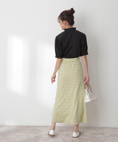 N.（N. Natural Beauty Basic）（エヌエヌナチュラルビューティーベーシック）の「◆アシメフリルネックブラウス（シャツ/ブラウス・レディース・ブラック/オフホワイト/ブルー/ストライプ・MEDIUM）」の9枚目の写真