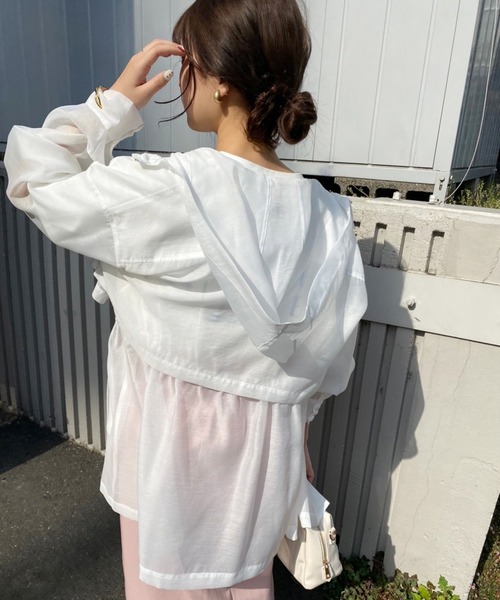 one after another NICE CLAUP(ワンアフターアナザーナイスクラップ)の「マルチウェイシアースノーパーカー(マウンテンパーカー・レディース・オフホワイト/ブラック/ピンクベージュ・FREE)」の19枚目の写真