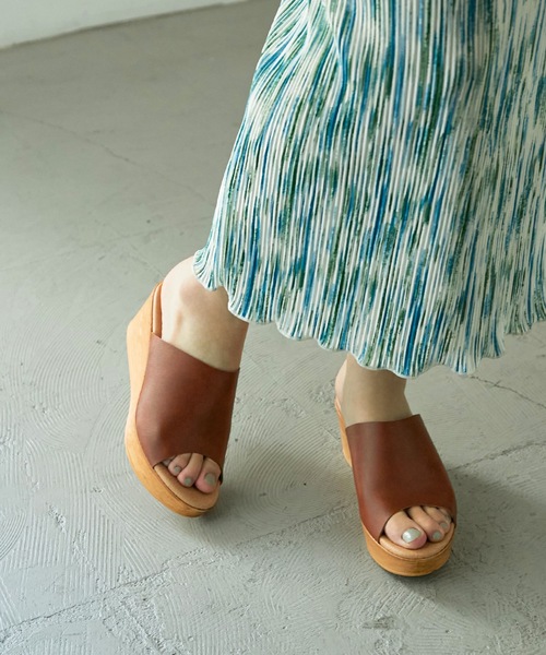 Fashion Letter（ファッションレター）の「日本製厚底サボサンダル（サンダル・レディース・ホワイト/ブラック/キャメル・LL/S/M/L）」の6枚目の写真