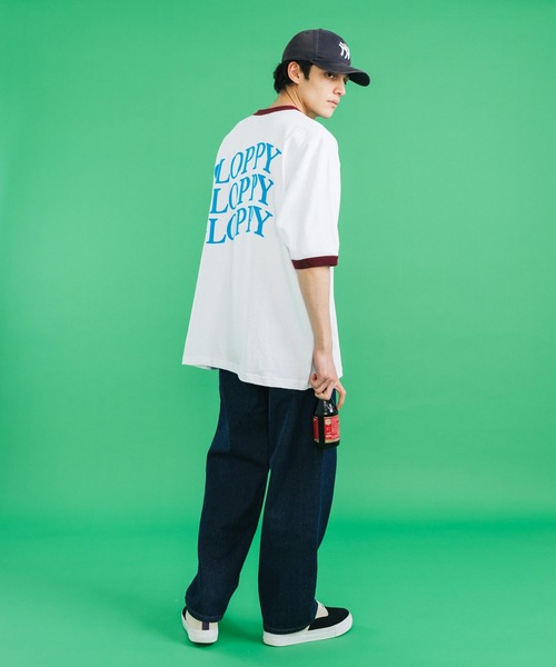 Ressaca（レサーカ）の「オーバーサイズ バックプリントロゴリンガー半袖Tシャツ ビッグシルエット（Tシャツ/カットソー・メンズ・グレー/バーガンディー/ブラック/グリーン/ネイビー・M/L）」の6枚目の写真