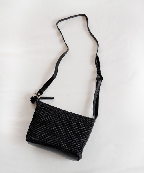 Marient（マリエント）の「エンボスミニBAG/バッグ（ハンドバッグ・レディース・ブルー/イエロー/ホワイト/ブラック・FREE）」の5枚目の写真