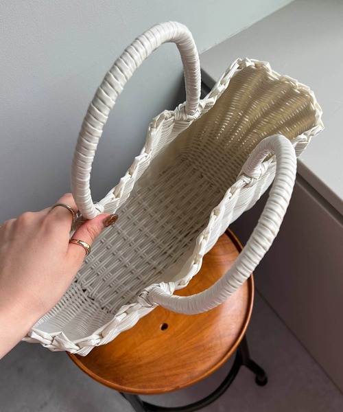 CAPRICIEUX LE'MAGE（カプリシューレマージュ）の「チューブカゴバッグ（ハンドバッグ・レディース・ホワイト/グリーン/オレンジ・FREE）」の18枚目の写真