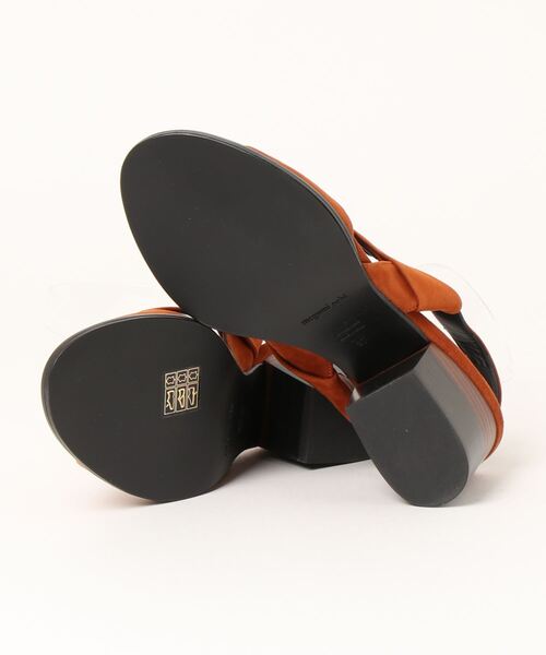 Abahouse Devinette（ドゥヴィネット）の「megumi ochiｻﾝﾀﾞﾙ（パンプス・レディース・ブラウン・38/37）」の3枚目の写真