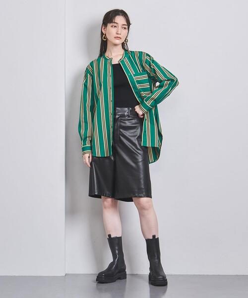 UNITED ARROWS（ユナイテッドアローズ）の「フェイクレザー ショートパンツ（その他パンツ・レディース・オフホワイト/ブラック・36/38）」の9枚目の写真