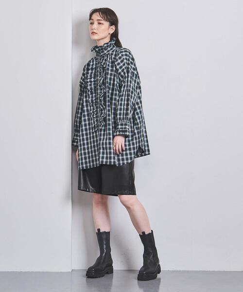 UNITED ARROWS（ユナイテッドアローズ）の「フェイクレザー ショートパンツ（その他パンツ・レディース・オフホワイト/ブラック・36/38）」の10枚目の写真