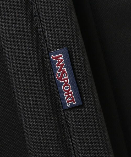 JANSPORT(ジャンスポーツ)の「JANSPORT / Eco Mesh Pac(バックパック/リュック・メンズ・ブラック・ONE SIZE)」の2枚目の写真