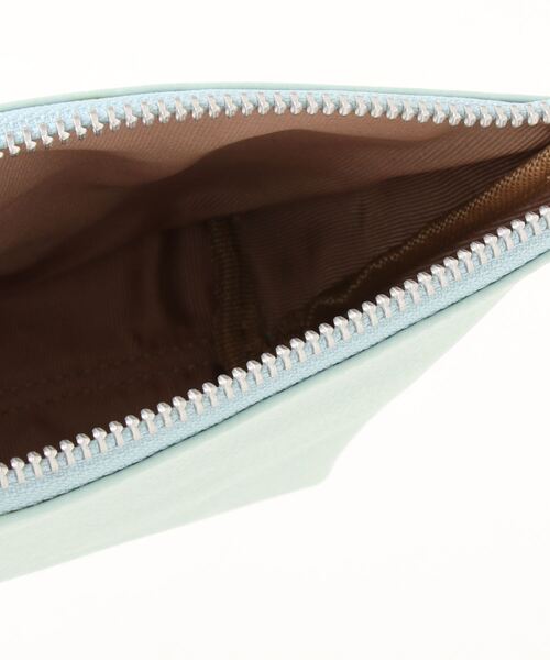 ikka（イッカ）の「リサイクルレザーポーチ（ポーチ・レディース・ブラック/ベージュ/イエロー/ミント/オレンジ系その他・FREE）」の10枚目の写真