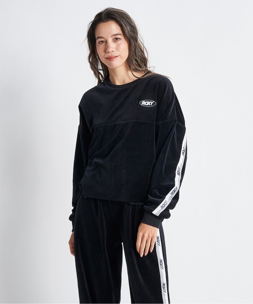ROXY(ロキシー)の「GO GIRL PO/ロキシーベロアスウェットトレーナー(スウェット・レディース・ブラック/ブラウン/ブルー・MEDIUM/LARGE/SMALL)」の1枚目の写真