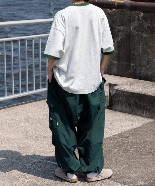 Perushu(ペルーシュ)の「カレッジロゴリンガーTシャツ(Tシャツ/カットソー・メンズ・カーキ/ライトグレー/オフホワイト・LARGE/MEDIUM)」の15枚目の写真