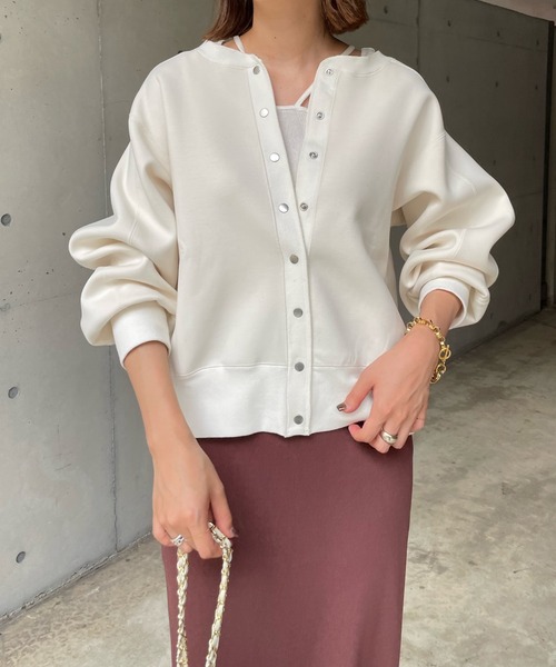 DouDou（ドゥドゥ）の「2WAYドットボタンショートカーディガン（カーディガン/ボレロ・レディース・ブラック/パープル/グレイッシュベージュ/オフホワイト・FREE）」の12枚目の写真