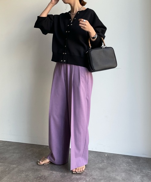 DouDou（ドゥドゥ）の「2WAYドットボタンショートカーディガン（カーディガン/ボレロ・レディース・ブラック/パープル/グレイッシュベージュ/オフホワイト・FREE）」の6枚目の写真