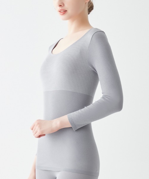 GUNZE（グンゼ）の「HOTMAGIC/ホットマジック 冷えのポイントを集中的に暖める あったか長袖インナー（インナーウェア/肌着・レディース・ベージュ系その他/ピンク/ブラック/ローズ/ネイビー/チャコールグレー/ブルーグレー・X-LARGE/LARGE/MEDIUM）」の8枚目の写真