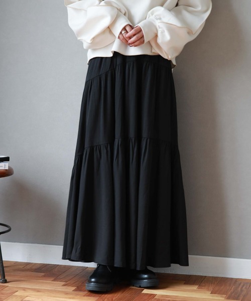 archives（アルシーヴ）の「カーブティアードスカート（スカート・レディース・ブラック/ブルー/アイボリー・MEDIUM）」の7枚目の写真