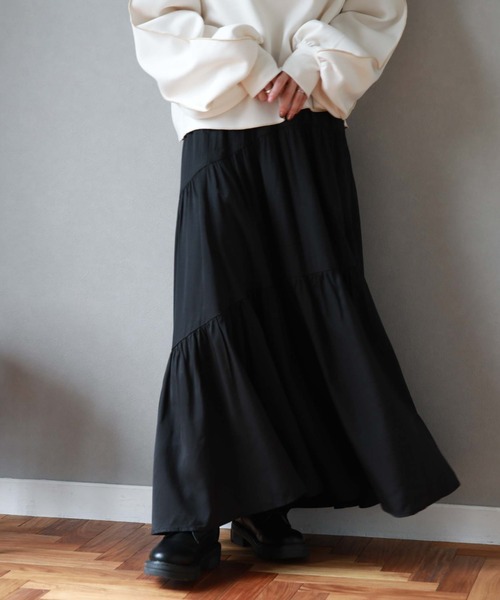 archives（アルシーヴ）の「カーブティアードスカート（スカート・レディース・ブラック/ブルー/アイボリー・MEDIUM）」の8枚目の写真