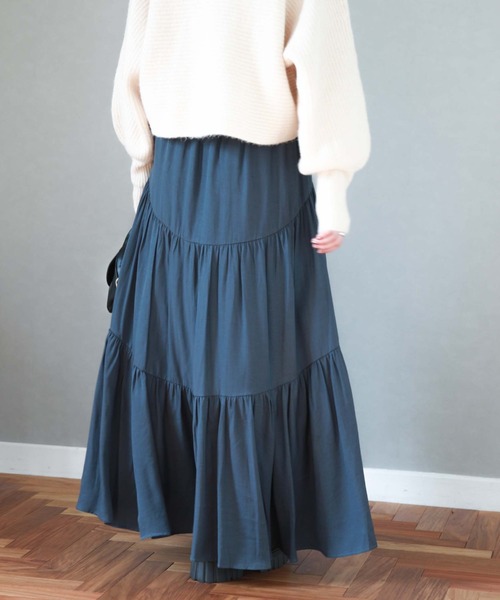 archives（アルシーヴ）の「カーブティアードスカート（スカート・レディース・ブラック/ブルー/アイボリー・MEDIUM）」の19枚目の写真