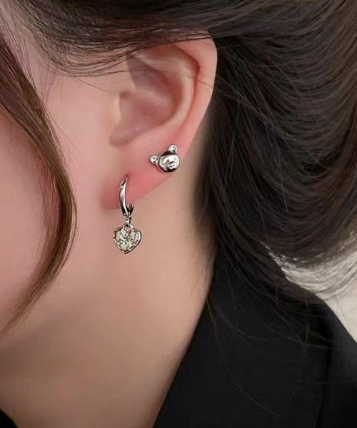 LAC-VERT(ラック・ヴェール)の「ベアピアスセット(ピアス(両耳用)・レディース・シルバー・FREE)」の2枚目の写真