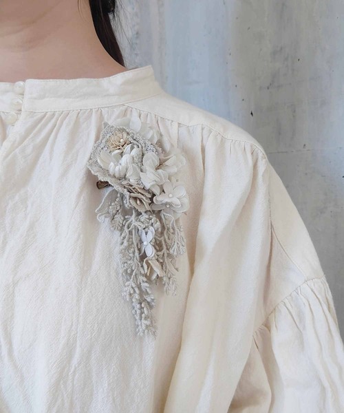 m.soeur（エムスール）の「刺繍レースのトートバッグ＊コサージュ付き（トートバッグ・レディース・ホワイト・FREE）」の8枚目の写真