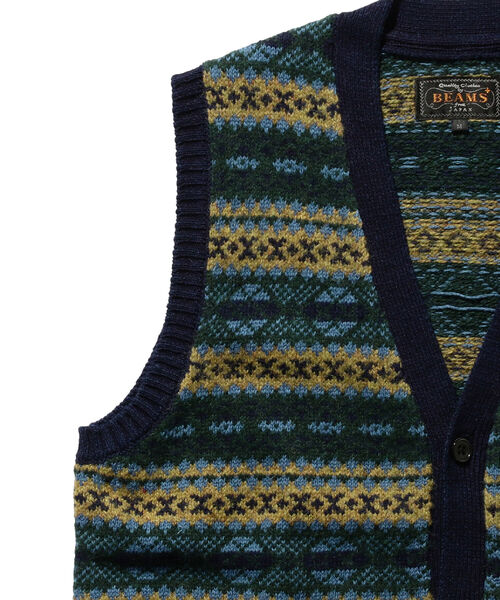 BEAMS PLUS（ビームスプラス）の「BEAMS PLUS / インディゴ フェアアイル ニット ボタン ベスト（ベスト・メンズ・ブラウン/グリーン/その他/グレー・SMALL/MEDIUM/LARGE/X-LARGE）」の20枚目の写真