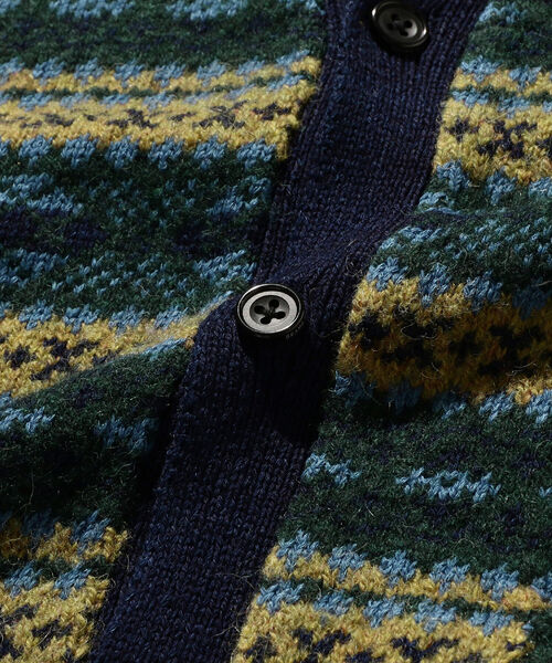BEAMS PLUS（ビームスプラス）の「BEAMS PLUS / インディゴ フェアアイル ニット ボタン ベスト（ベスト・メンズ・ブラウン/グリーン/その他/グレー・SMALL/MEDIUM/LARGE/X-LARGE）」の22枚目の写真