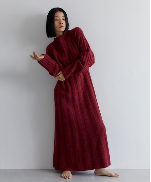 CASA FLINE（カーサフライン）の「リブフレアニットドレス（ワンピース・レディース・ライトグレー/レッド/ベージュ・FREE）」の19枚目の写真