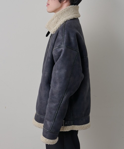 COLONY 2139(コロニートゥーワンスリーナイン)の「ムートンライクB-3(ムートンコート・メンズ・アイボリー/ブラック・MEDIUM/LARGE/X-LARGE)」の6枚目の写真