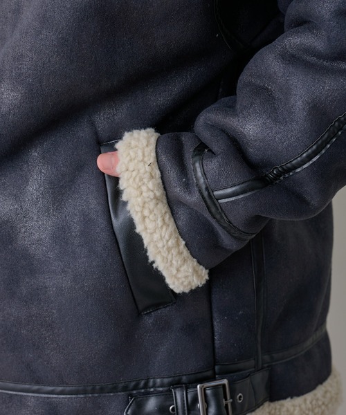 COLONY 2139(コロニートゥーワンスリーナイン)の「ムートンライクB-3(ムートンコート・メンズ・アイボリー/ブラック・MEDIUM/LARGE/X-LARGE)」の10枚目の写真