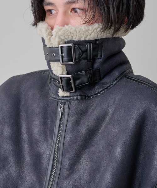 COLONY 2139(コロニートゥーワンスリーナイン)の「ムートンライクB-3(ムートンコート・メンズ・アイボリー/ブラック・MEDIUM/LARGE/X-LARGE)」の14枚目の写真