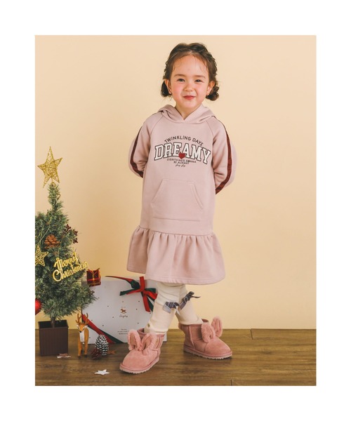 SLAP SLIP(スラップスリップ)の「SLAPSLIP/裏起毛ロゴハートラグランフーディワンピース(80~130cm)(ワンピース・キッズ・オフホワイト/ピンク・120/110/130/80/90/100)」の3枚目の写真