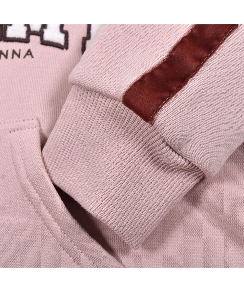 SLAP SLIP(スラップスリップ)の「SLAPSLIP/裏起毛ロゴハートラグランフーディワンピース(80~130cm)(ワンピース・キッズ・オフホワイト/ピンク・120/110/130/80/90/100)」の5枚目の写真