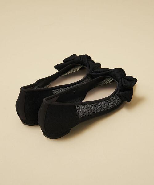 ODETTE E ODILE（オデットエオディール）の「【WEB限定】アシンメトリーリボン フラット15●↑（パンプス・レディース・ライトピンク/オフホワイト/ロイヤルブルー/ブラック・24.5cm/23.5cm/22cm/24cm/22.5cm/23cm/25cm）」の7枚目の写真