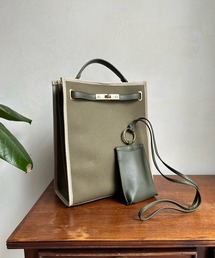 DouDou | スマホショルダー付ヒネリワンハンドルトート(トートバッグ)