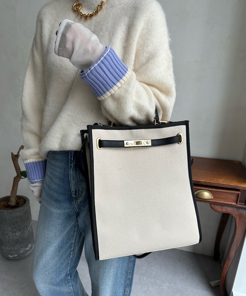 DouDou(ドゥドゥ)の「スマホショルダー付ヒネリワンハンドルトート(トートバッグ・レディース・アイボリー/カーキ・FREE)」の5枚目の写真