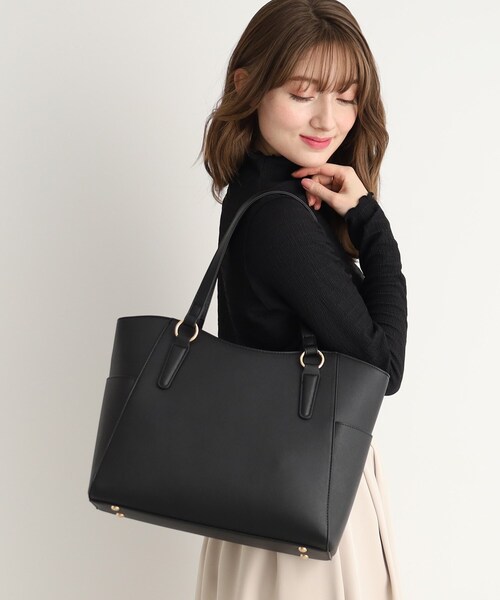 SHOO・LA・RUE（シューラルー）の「◆【通勤/通学】サイドポケットトート【A4】（トートバッグ・レディース・アイボリー/ブラック/グレー・00）」の14枚目の写真