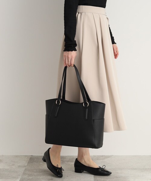 SHOO・LA・RUE（シューラルー）の「◆【通勤/通学】サイドポケットトート【A4】（トートバッグ・レディース・アイボリー/ブラック/グレー・00）」の15枚目の写真