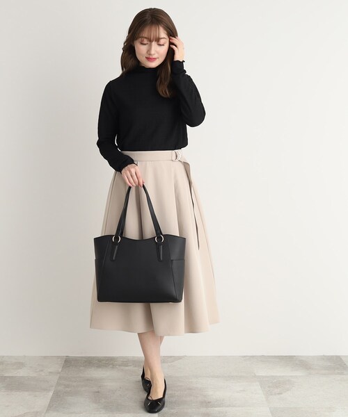 SHOO・LA・RUE（シューラルー）の「◆【通勤/通学】サイドポケットトート【A4】（トートバッグ・レディース・アイボリー/ブラック/グレー・00）」の16枚目の写真