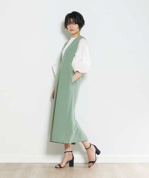 INED CLARO(イネドクラロ)の「ボリュームスリーブプルオーバー(シャツ/ブラウス・レディース・ブラック/オフホワイト・フリー)」の8枚目の写真