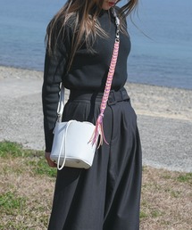 An+u（アンユー）の「ショルダー巾着バッグ ST（ショルダーバッグ）」