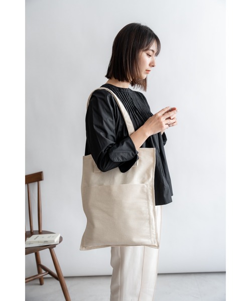 DEVICE+（デバイスプラス）の「DEVICE+ シャープデザイン キャンバス トートバッグ（トートバッグ・メンズ・ブラック/ナチュラル・FREE）」の7枚目の写真