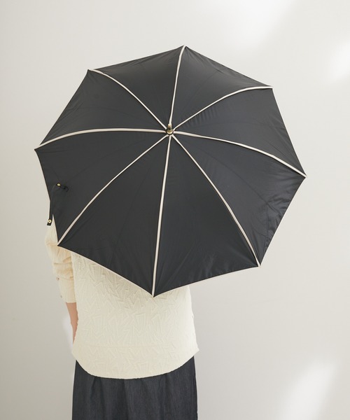 nifty colors(ニフティーカラーズ)の「【KATHARINE ROSS】nifty colors 完全遮光 晴雨兼用 2DバイカラーパイピングPU長日傘 WEB限定(長傘・レディース・ブラック/ベージュ・MEDIUM)」の3枚目の写真