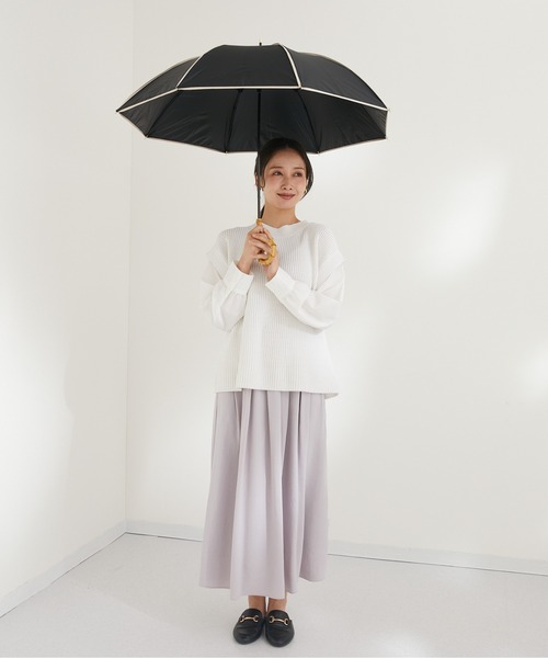 nifty colors(ニフティーカラーズ)の「【KATHARINE ROSS】nifty colors 完全遮光 晴雨兼用 2DバイカラーパイピングPU長日傘 WEB限定(長傘・レディース・ブラック/ベージュ・MEDIUM)」の5枚目の写真