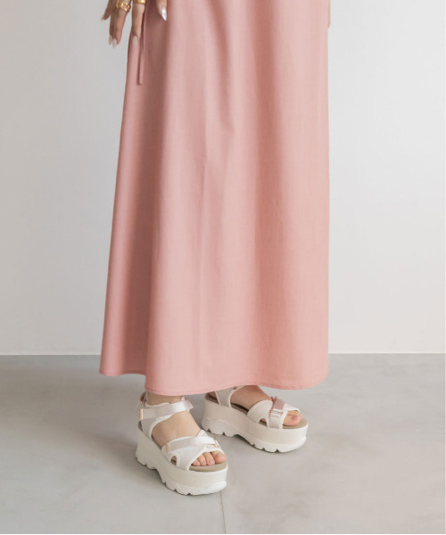 RANDA（ランダ）の「ボリュームソールスポーツサンダル（サンダル・レディース・ダークブラウン/ピンクベージュ/クリーム・LL/S/M/L）」の6枚目の写真